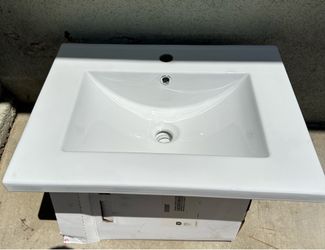 Ceramic Sink - New (white) $50