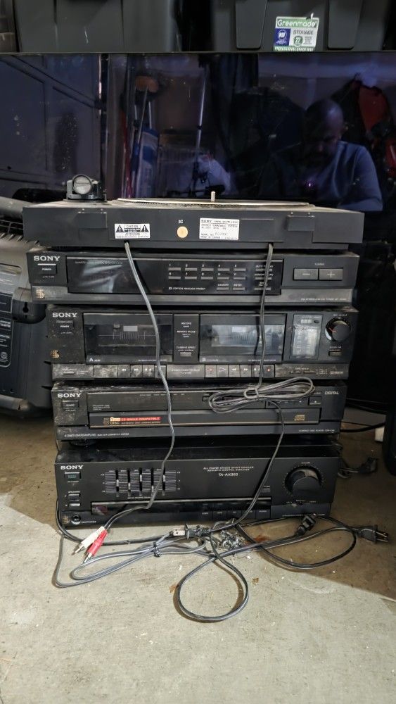 Sony  Stereo  Dual Cassette Tuner & Acoustic Control Amplifier vinil