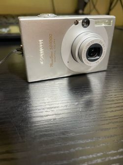 Canon PowerShot SD1000 Digital ELPH 7.1MP Silver 3x Zoom w/ Battery - Tested !
