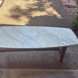 Cofee Table Good Condition 
