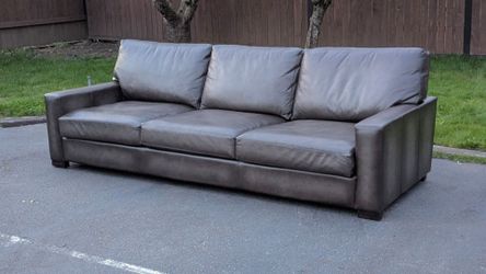 Room and Board turner sofa leather