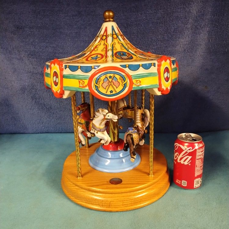 HORSE CAROUSEL MUSIC BOX