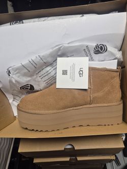 UGG CLASSIC ULTRA MINI PLATFORM