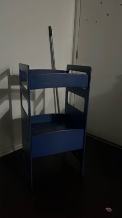 Dark blue toddler tower