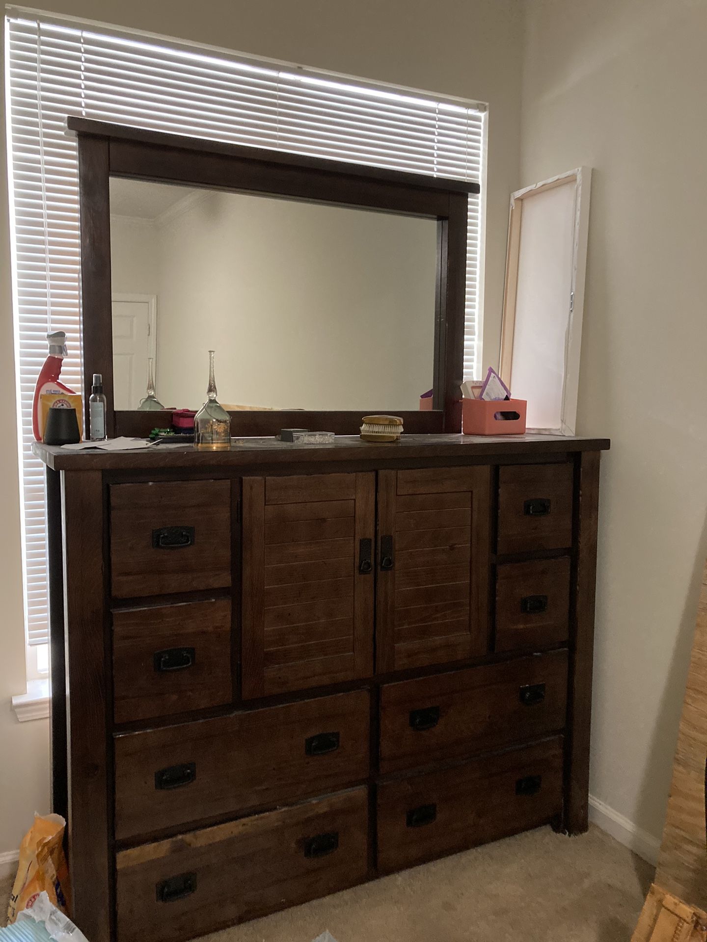 Queen Size Wood Bedroom Set With Box springs