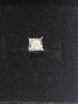 Single 10k White Gold Princess Cut Diamond Stud Earring