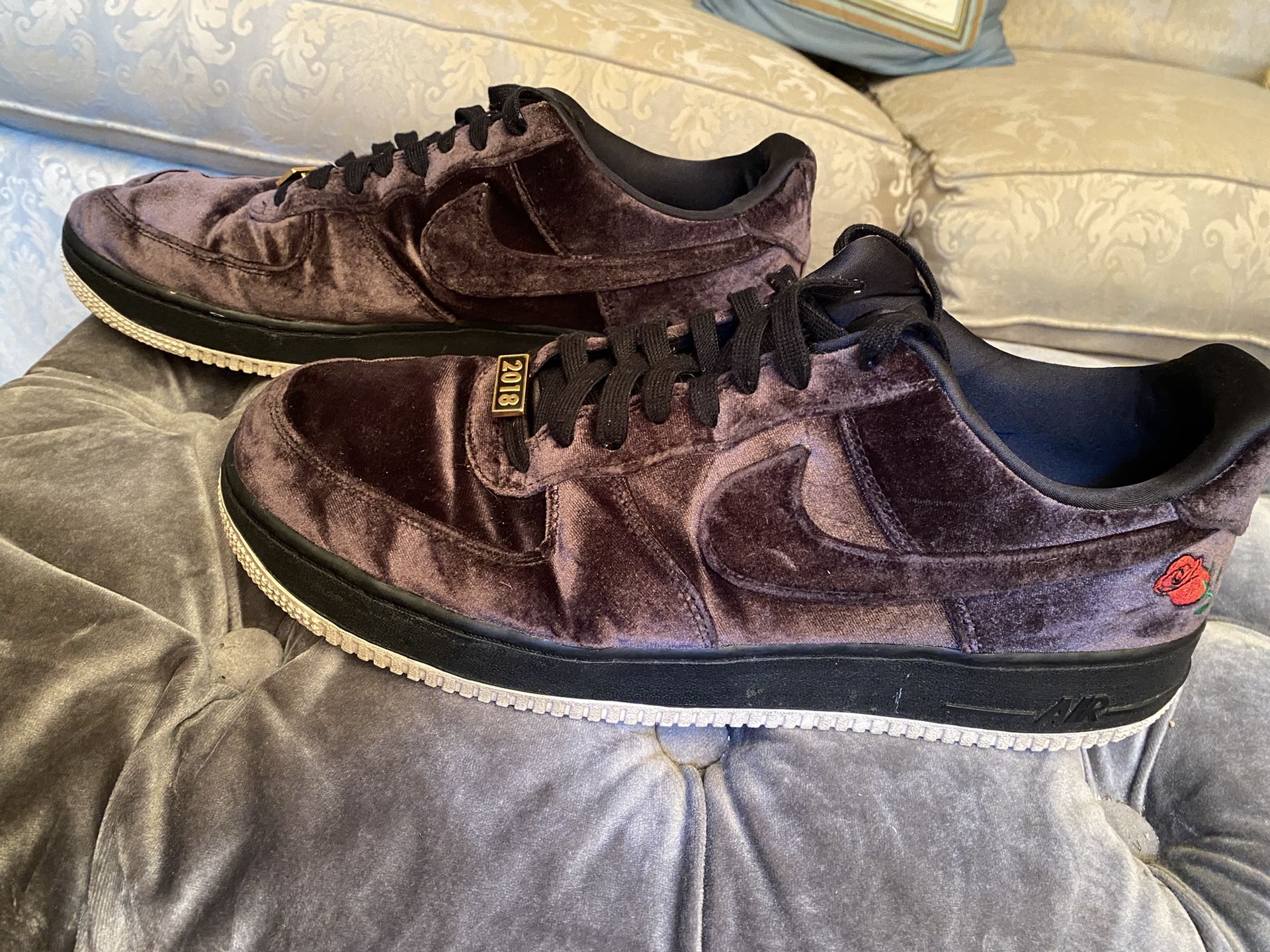 Low Rose Velvet Nike Air Force Size 13 M - Main Image