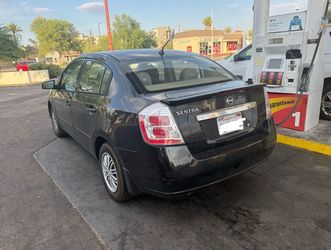 2011 Nissan Sentra - 113.5 k Miles - Clean Title
