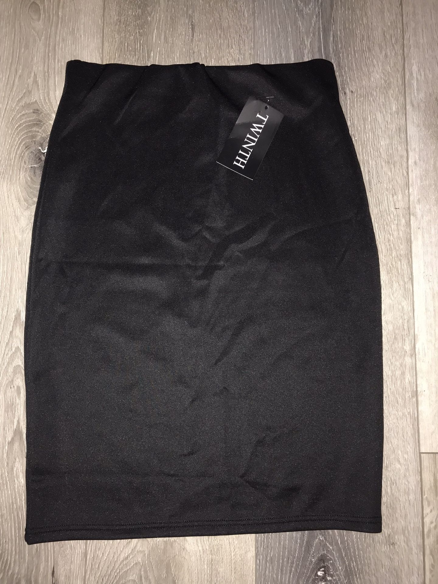 LITTLE BLACK SKIRT!!