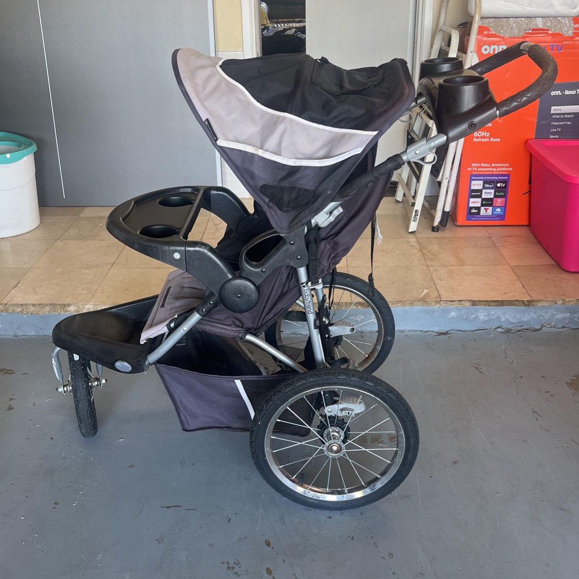 Babytrend 3 Wheel Stroller