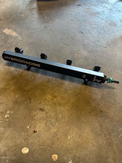 Hybrid Racing Fuel Rail