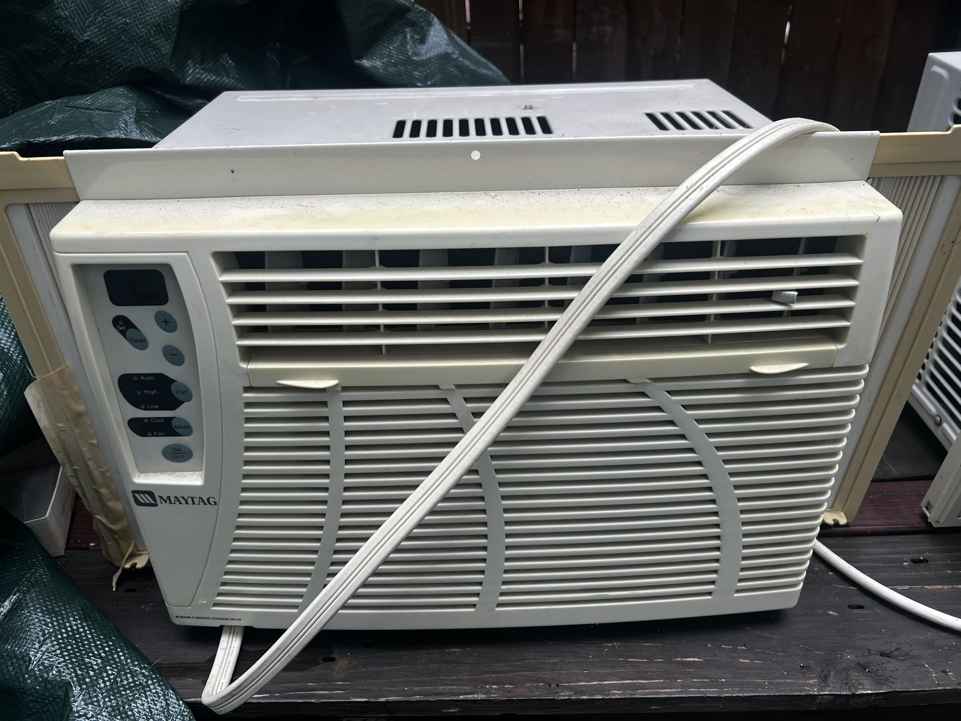 Maytag Window Air Conditioner 7000 BTU Excellent Condition