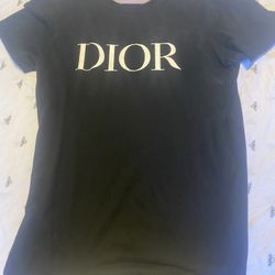 T-shirt Designer name 