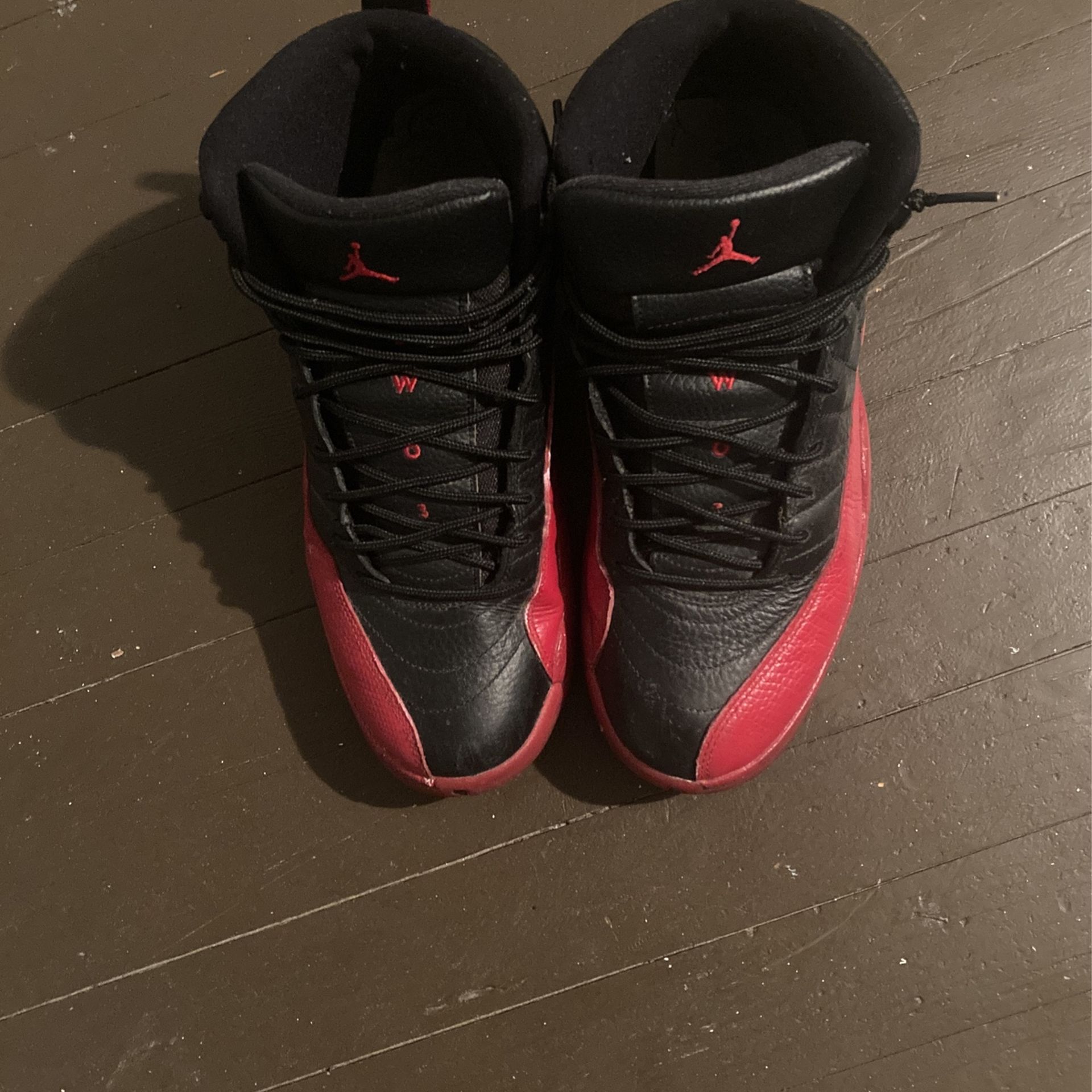 Flu Game 12s Jordan Retro Size 10.5