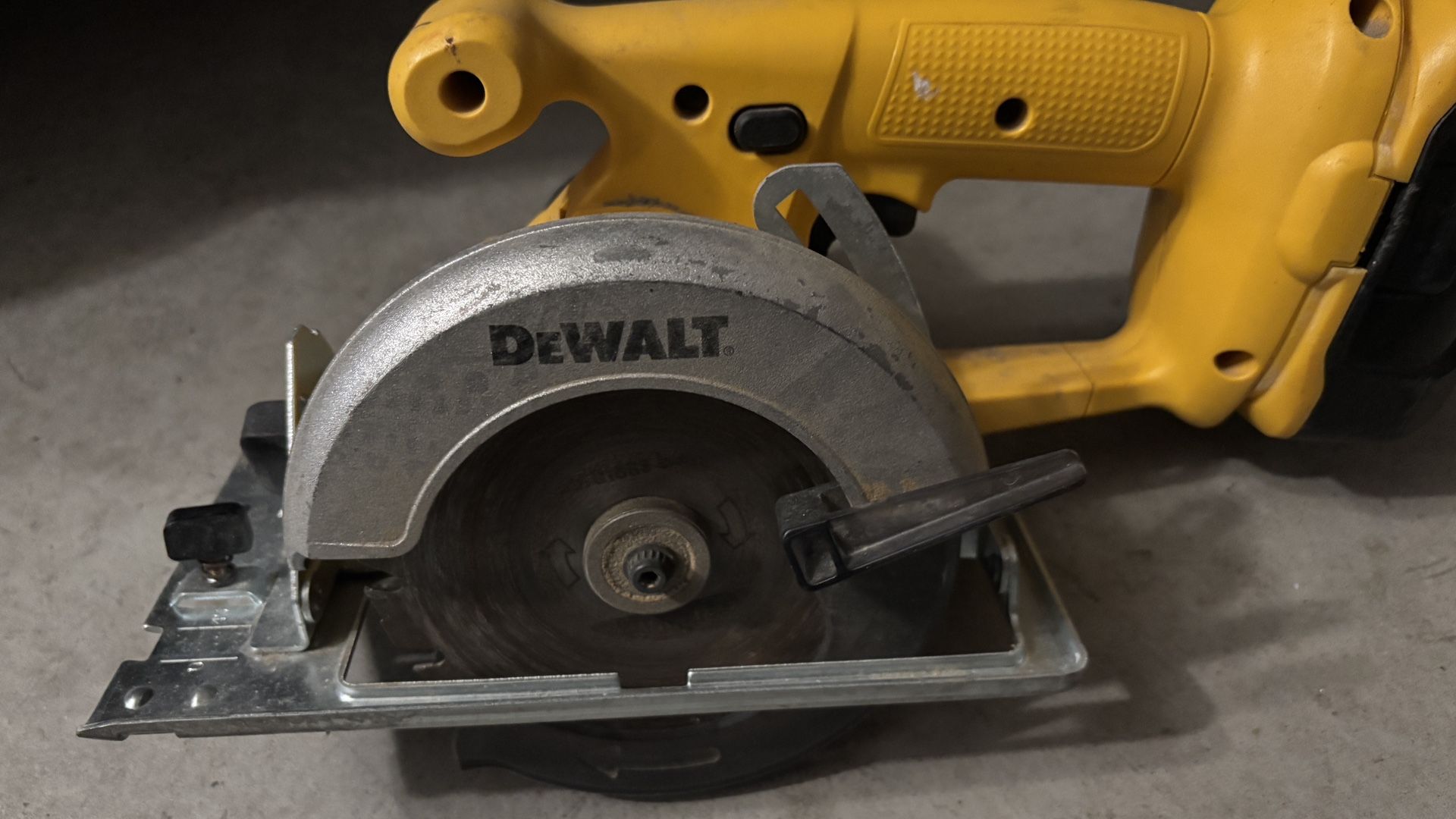 Dewalt Circular Saw Tool Only
