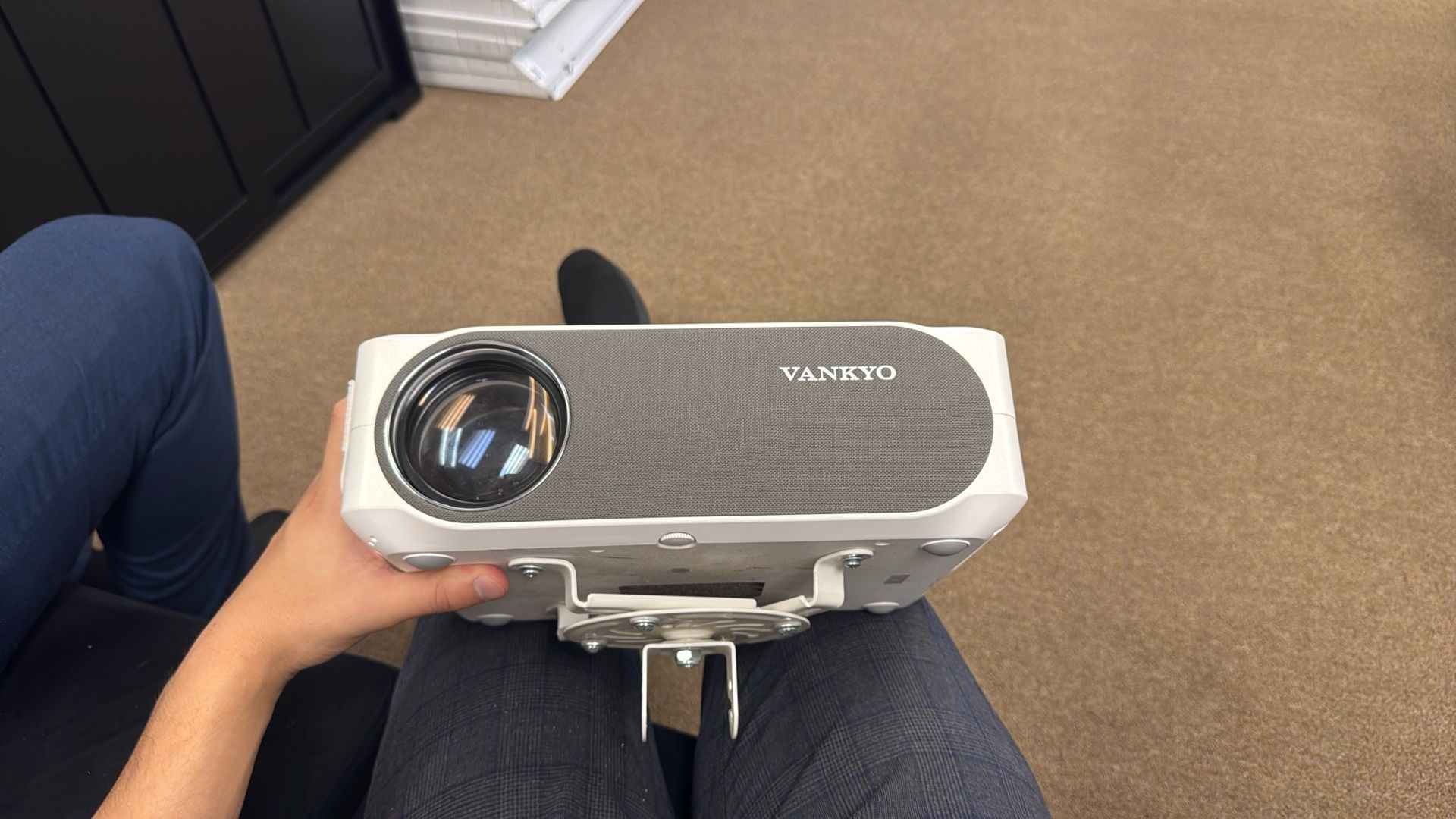 VANKYO PROJECTOR