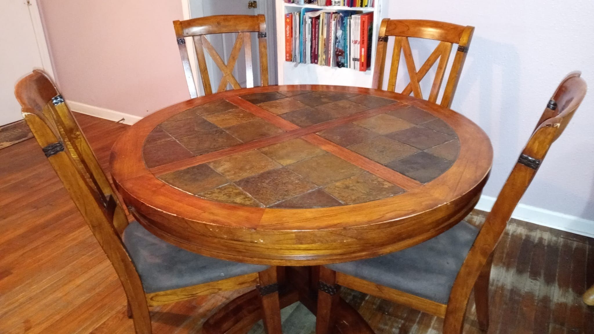 Table With 4 Chairs