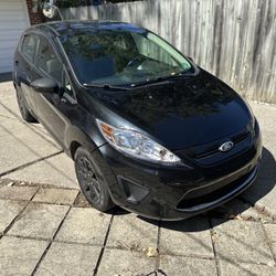 2013 Ford Fiesta
