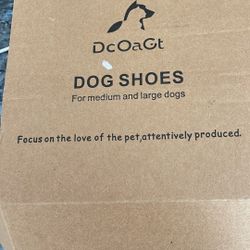 DOGGIE SHOES