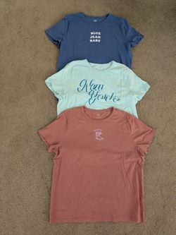 3 Gap Womens Size L 100% Cotton T-shirts~New~Price Includes All 3 T-shirts