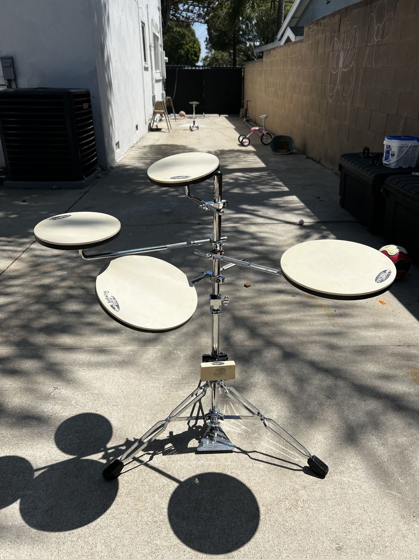 DW Go Anywhere Practice Pad Set – Complete with Kick Pedal