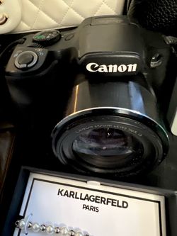 A Canon Camera like new