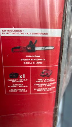 Milwaukee M18 Fuel 16” Chainsaw Kit