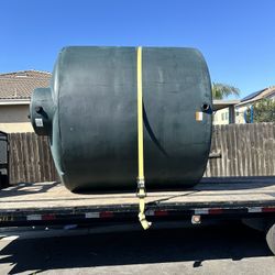 2100 Gallon Tank 