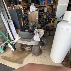 Riding Craftsmen Lawnmower