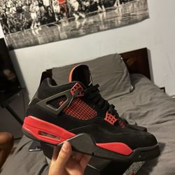 Jordan 4 Retro “Red Thunder”