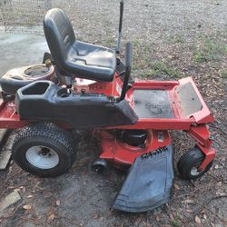 Lawn - Troy Bilt- Turn Zero - 42in - Red