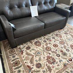 Leather Sofa On Clearance 