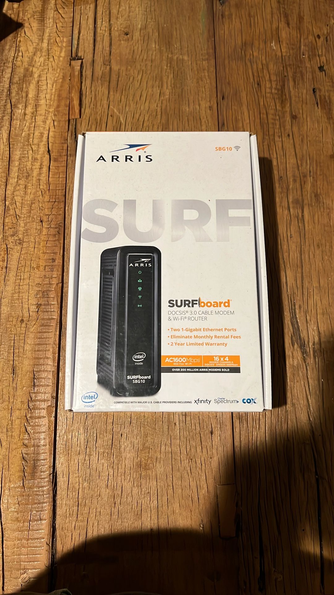 DOCSIS 3.0 Cable Modem & WiFi ROUTER