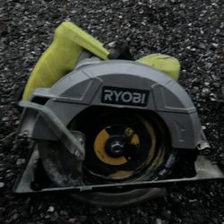 Ryobi Saw