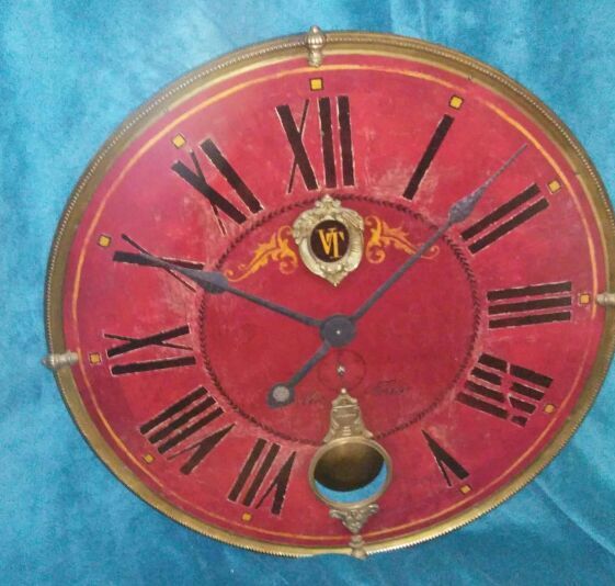 BEAUTIFUL 31" VILLA TESIO WALL CLOCK
