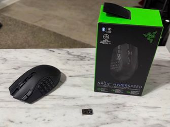 Razer Naga V2 Hyperspeed