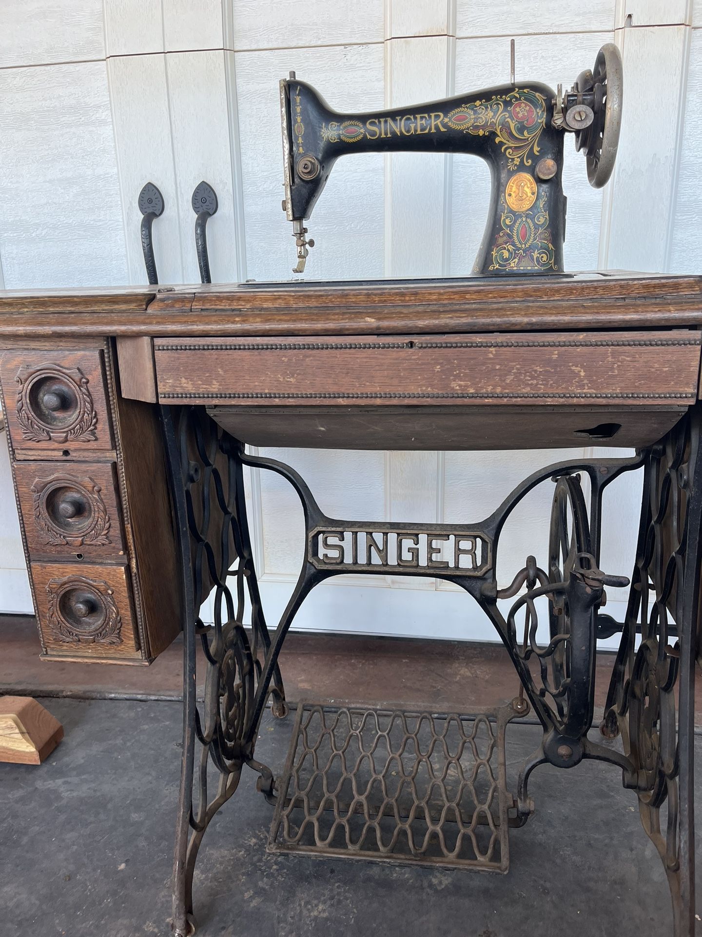 Grandma Sewing Machine