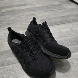 Skechers Breathe Easy Fortune Relaxed Fit Slip-on Sneaker Women's 7.5 Black 
