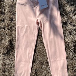 Lululemon pink leggings NWT