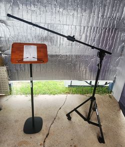 🖤NUEVO"Set Profesional: Soporte de Micrófono Tipo Jirafa Atril de Música de Madera".🖤