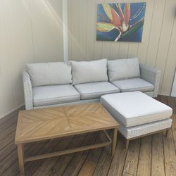 Lowes Outdoor Origin 21 Veda Springs  4 -Piece Wicker Patio Sofa Conversation Set with Off-white Cushions
