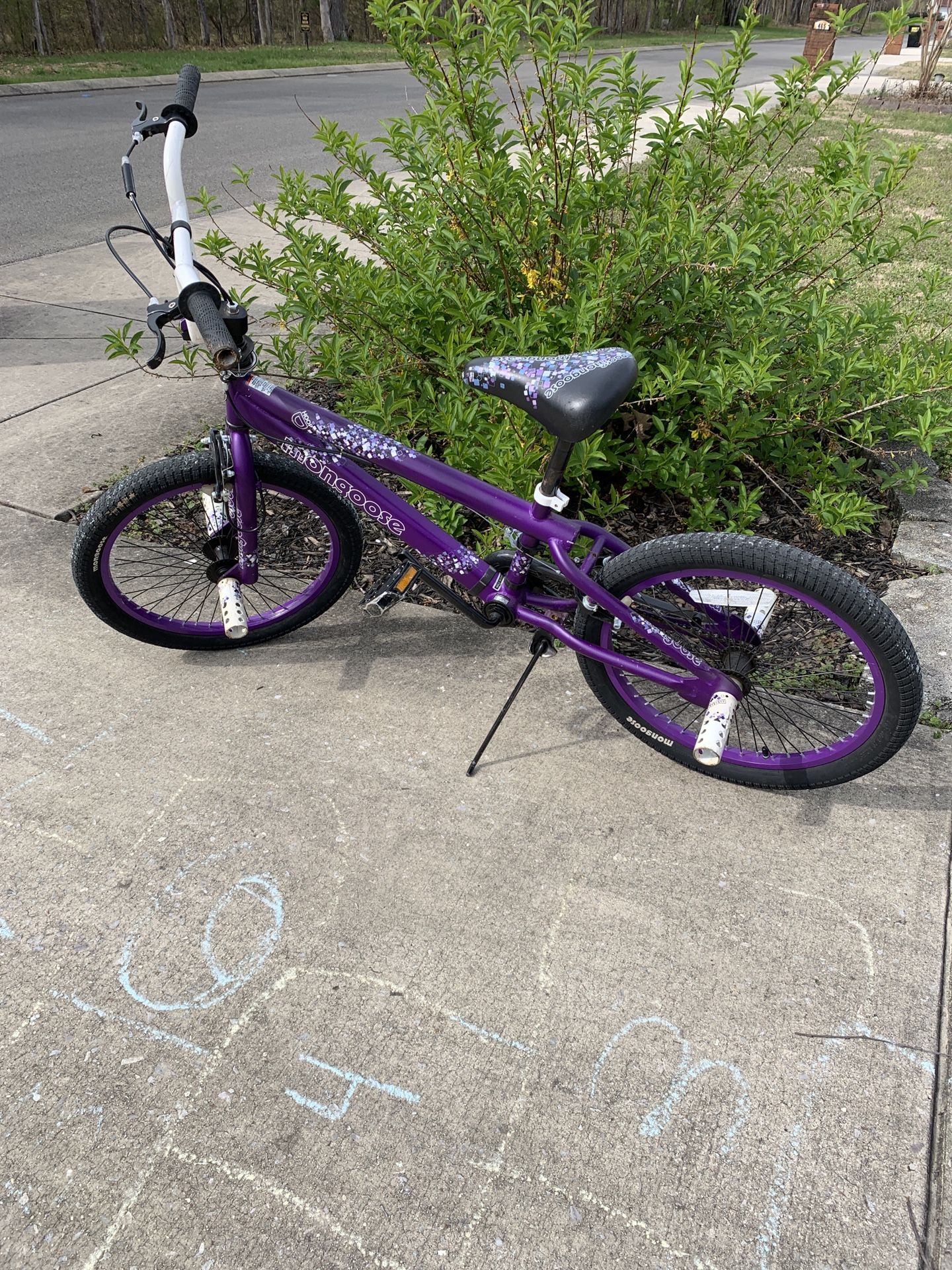 20" Pacific Cycle Mongoose Trail Bike $30