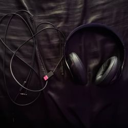 Beats Studio3 (USED) Decent Condition 