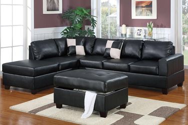 Black Sectional sofa with reversible chaise and ottoman f7355