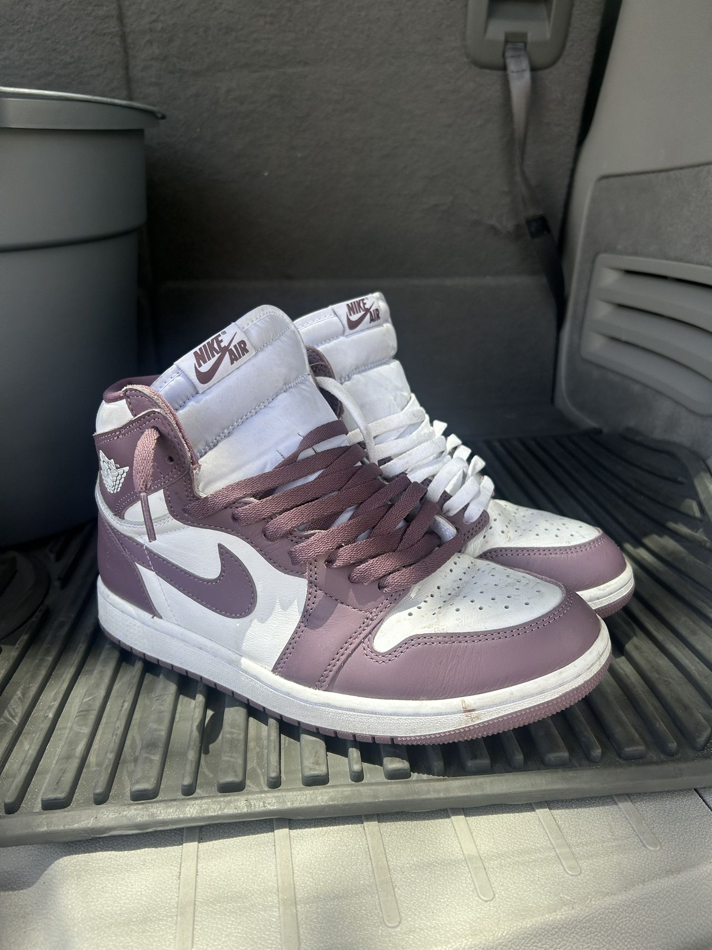 Jordan Sneakers