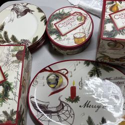 William Sonoma Christmas Dinnerware Set - $80