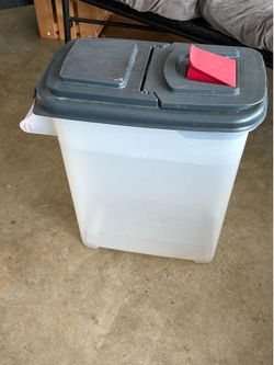 $5-Buddeez Large Pet Food Storage