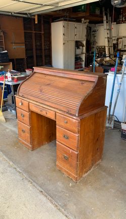 Vintage Roll-top Desk