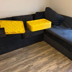 Sectional Couch Free