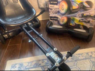 Hoverboard/scooter..Jetson Mojo Dynamic Sound Light Up Hoverboard And Jetcart Attachment
